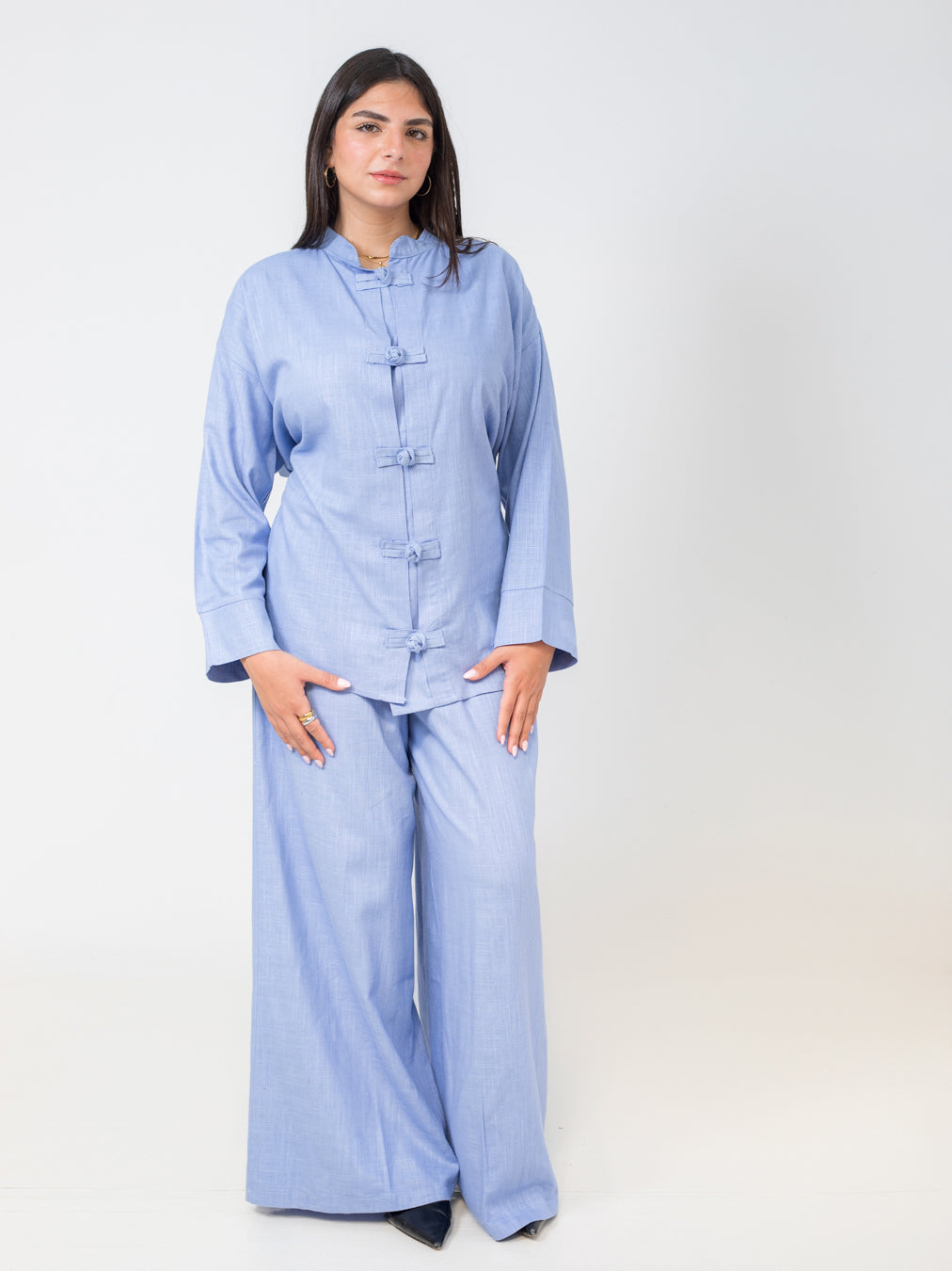 The Zen Linen Set in blue