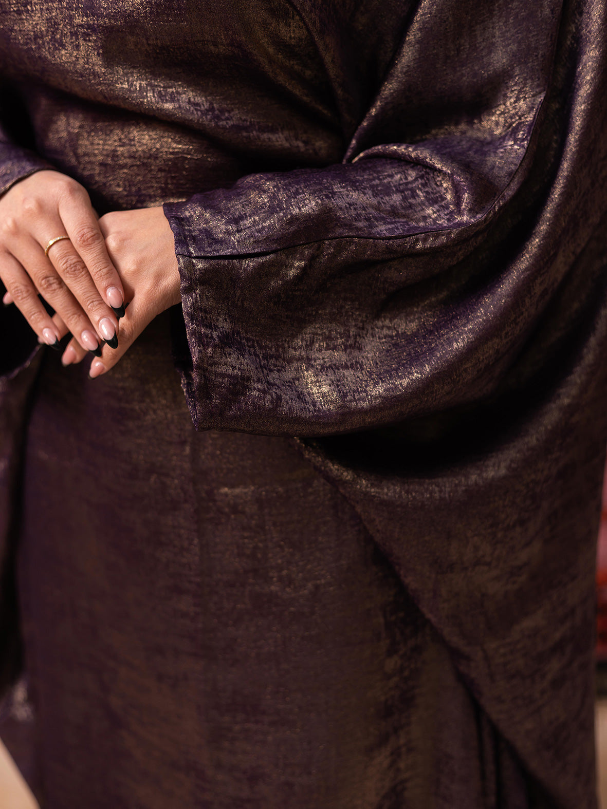 Purple metallic abaya