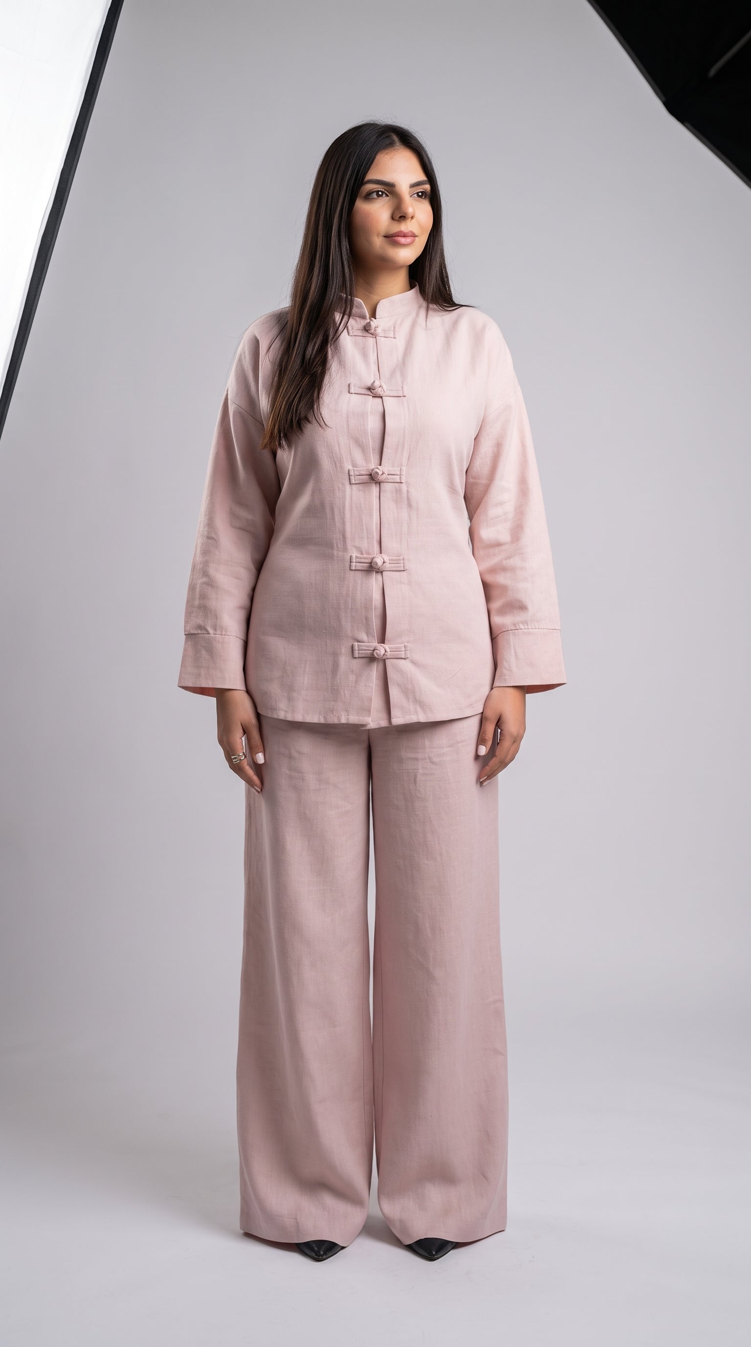 The Zen linen set in pink